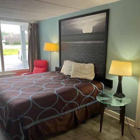 Super 8 By Wyndham Kingsland I-95 Naval Base Area Ξενοδοχείο Εξωτερικό φωτογραφία