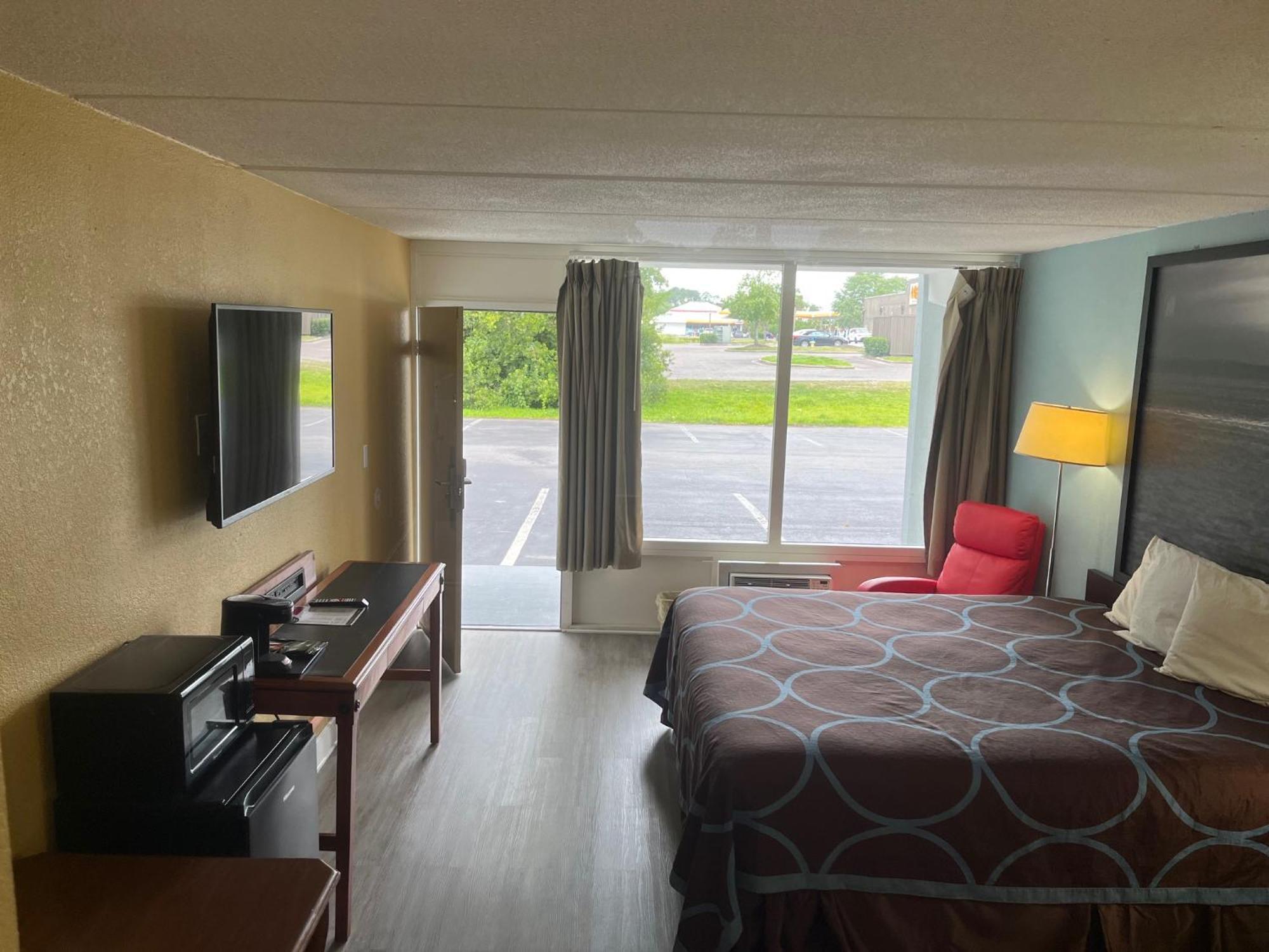 Super 8 By Wyndham Kingsland I-95 Naval Base Area Ξενοδοχείο Εξωτερικό φωτογραφία