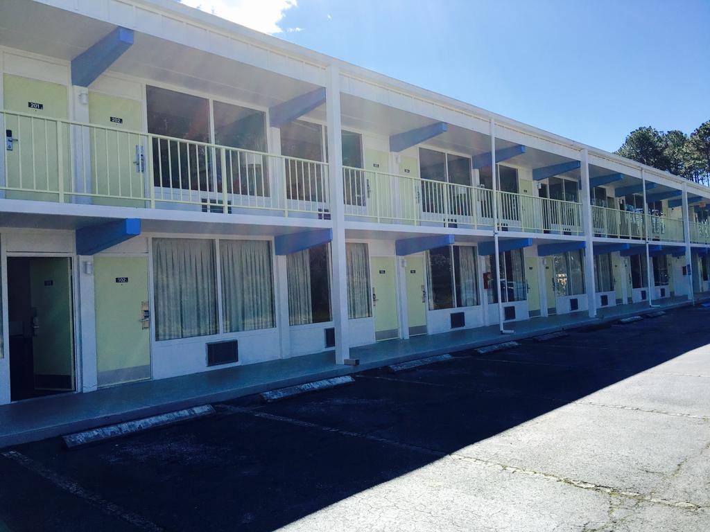 Super 8 By Wyndham Kingsland I-95 Naval Base Area Ξενοδοχείο Εξωτερικό φωτογραφία